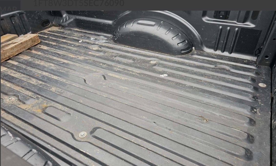 Used 2025 Ford F350 XL w/ 360-Degree Camera Package image 8