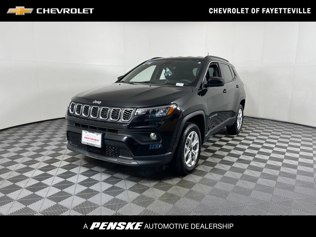 Used 2025 Jeep Compass Latitude