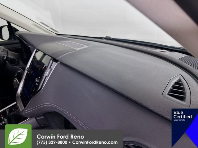 Used 2022 Subaru Outback Premium image 30
