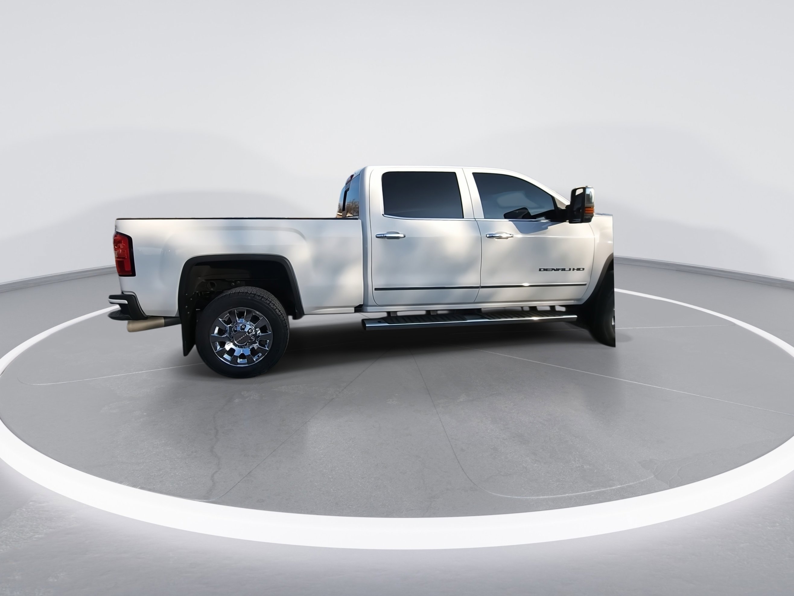 Used 2019 GMC Sierra 2500 Denali image 9