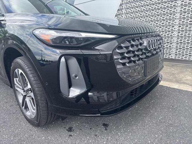 Certified 2025 Audi Q5 Premium Plus w/ Premium Plus AWD/4WD image 7