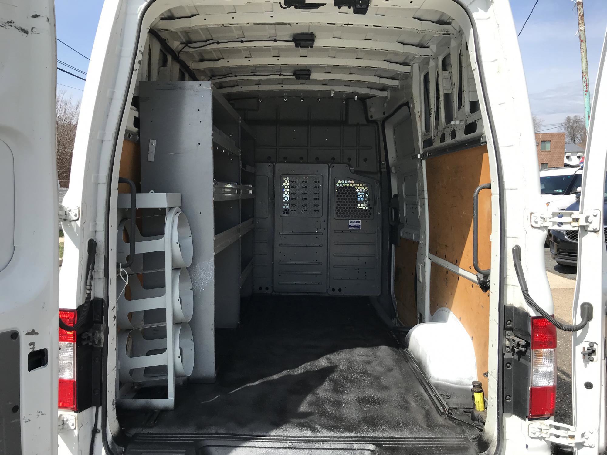 Used 2016 Nissan NV 2500 SV image 16