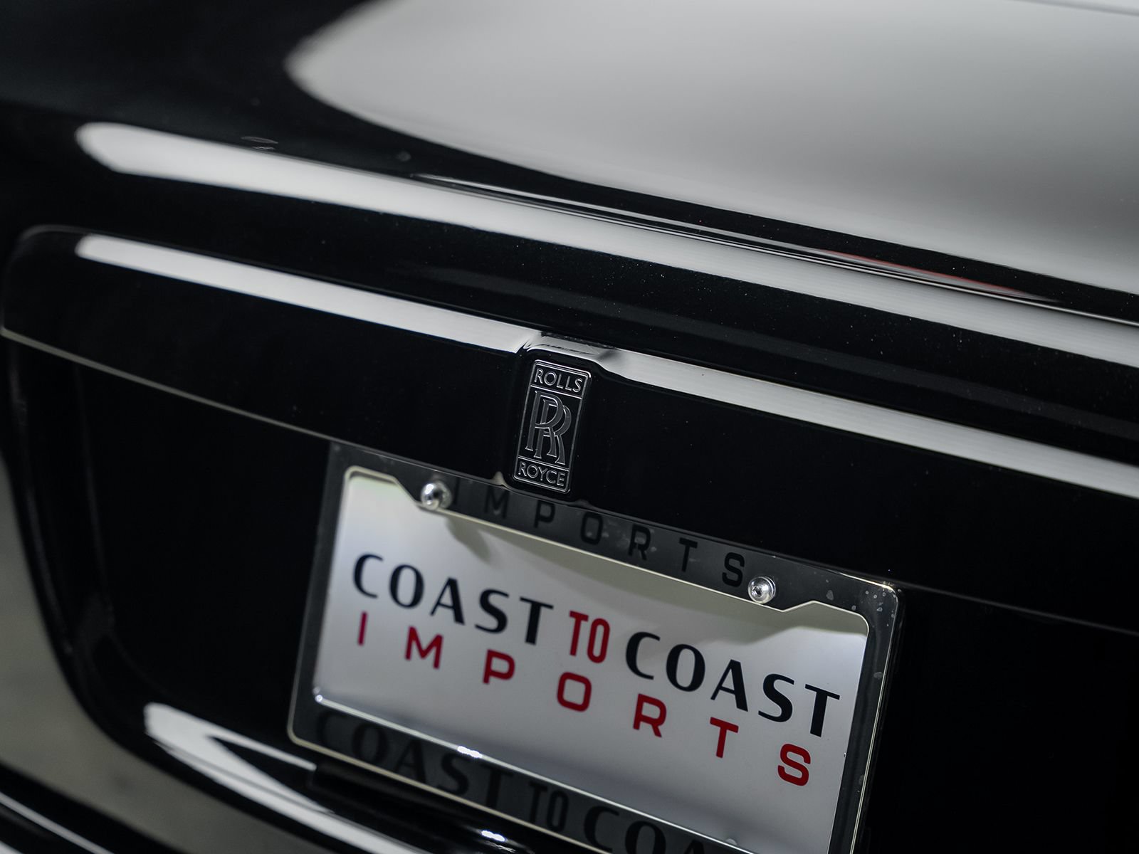 Used 2018 Rolls-Royce Dawn RWD image 16