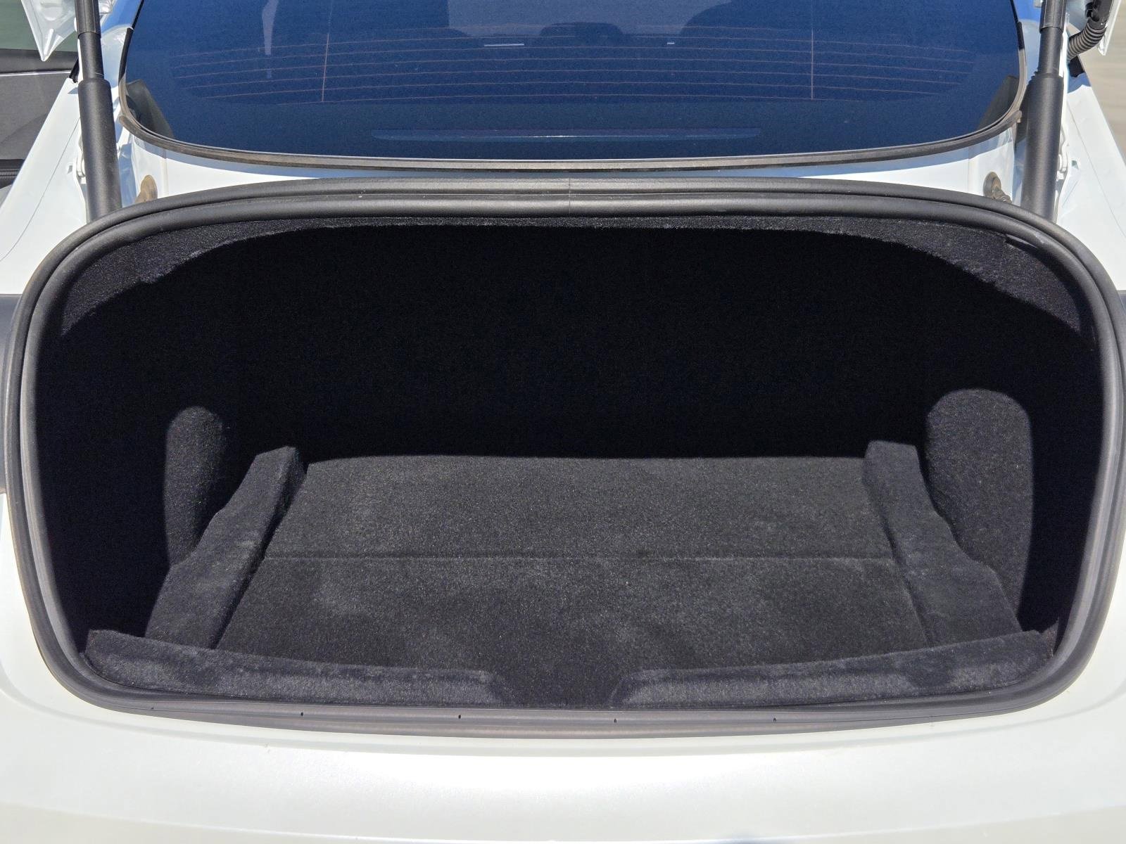 Used 2024 Tesla Model 3 Standard Range image 24