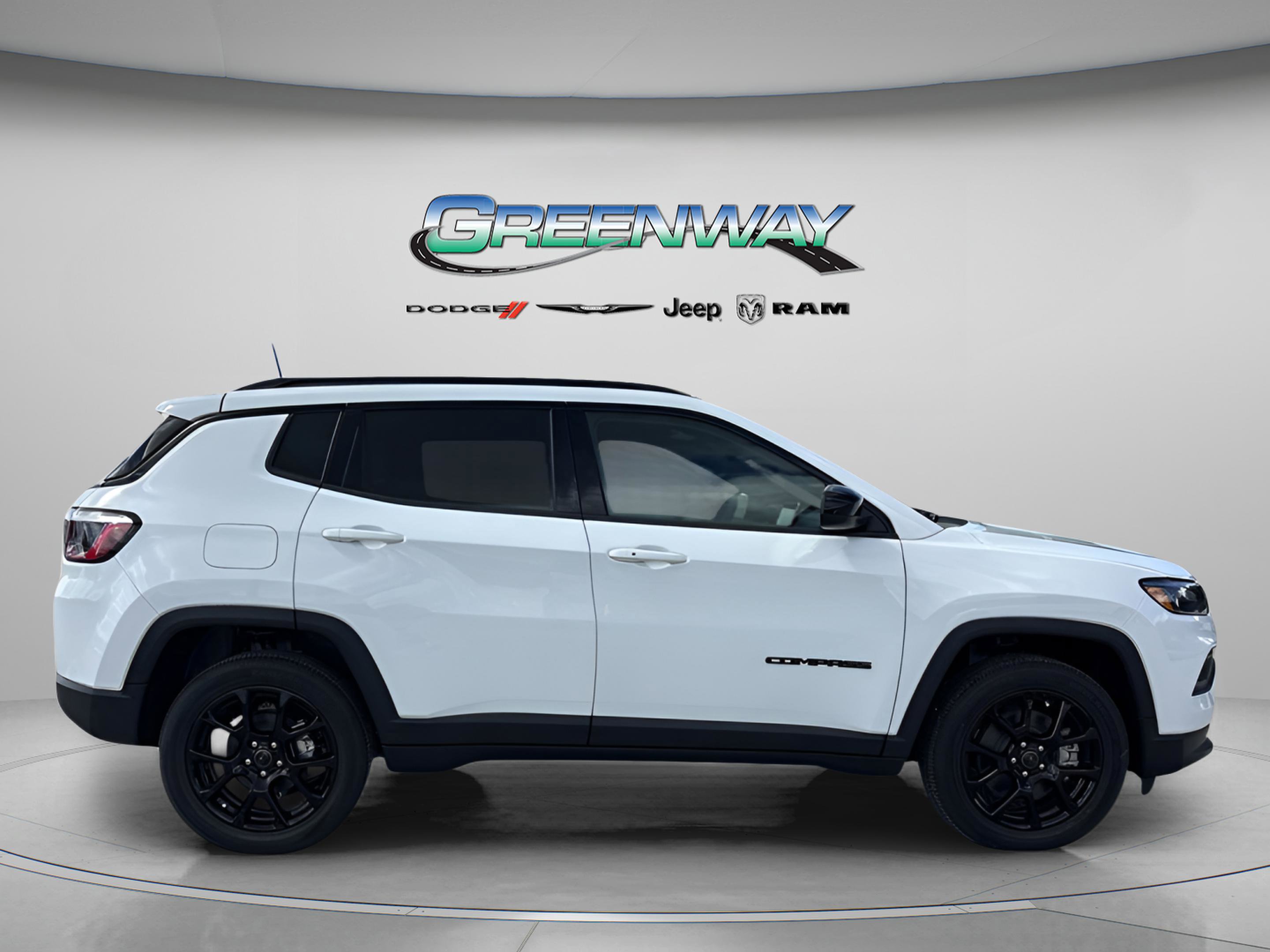 New 2026 Jeep Compass Latitude image 5