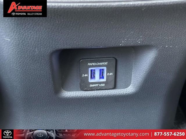 Certified 2019 Toyota RAV4 LE FWD image 17