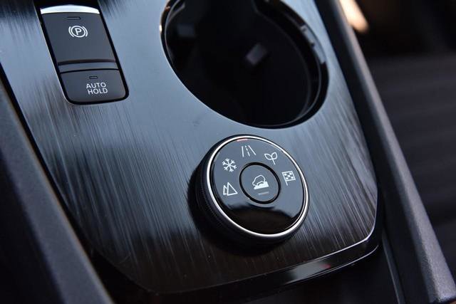 New 2026 Nissan Rogue SV image 21