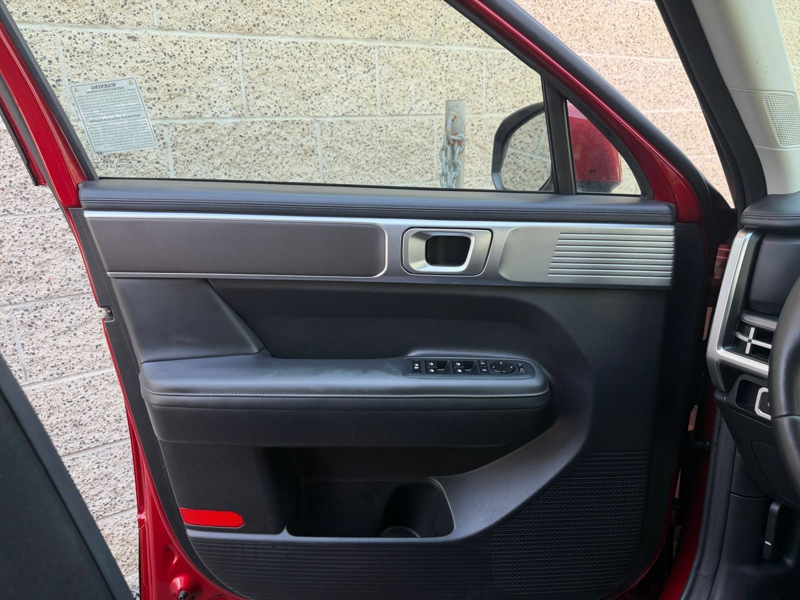 Used 2025 Hyundai Santa Fe SEL AWD/4WD image 18