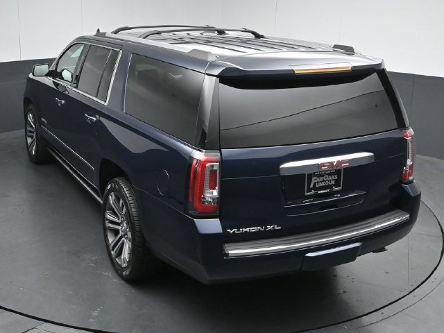 Used 2018 GMC Yukon XL Denali w/ Denali Ultimate Package AWD/4WD image 50