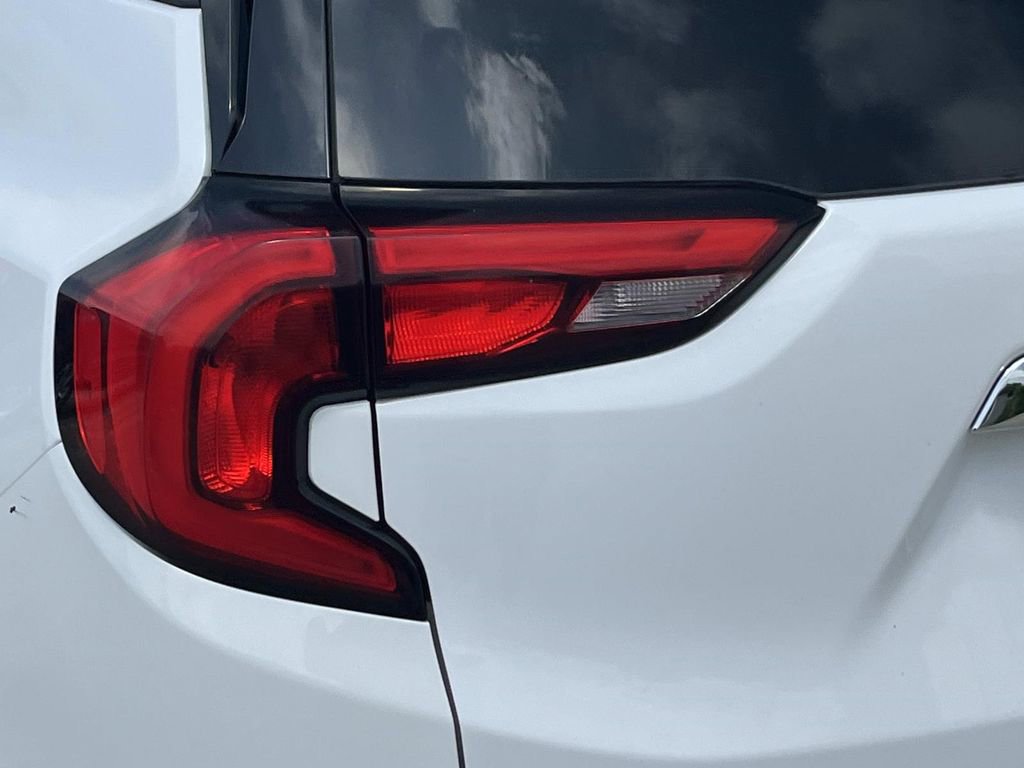 Used 2019 GMC Terrain Denali w/ Driver Alert Package II AWD/4WD image 10