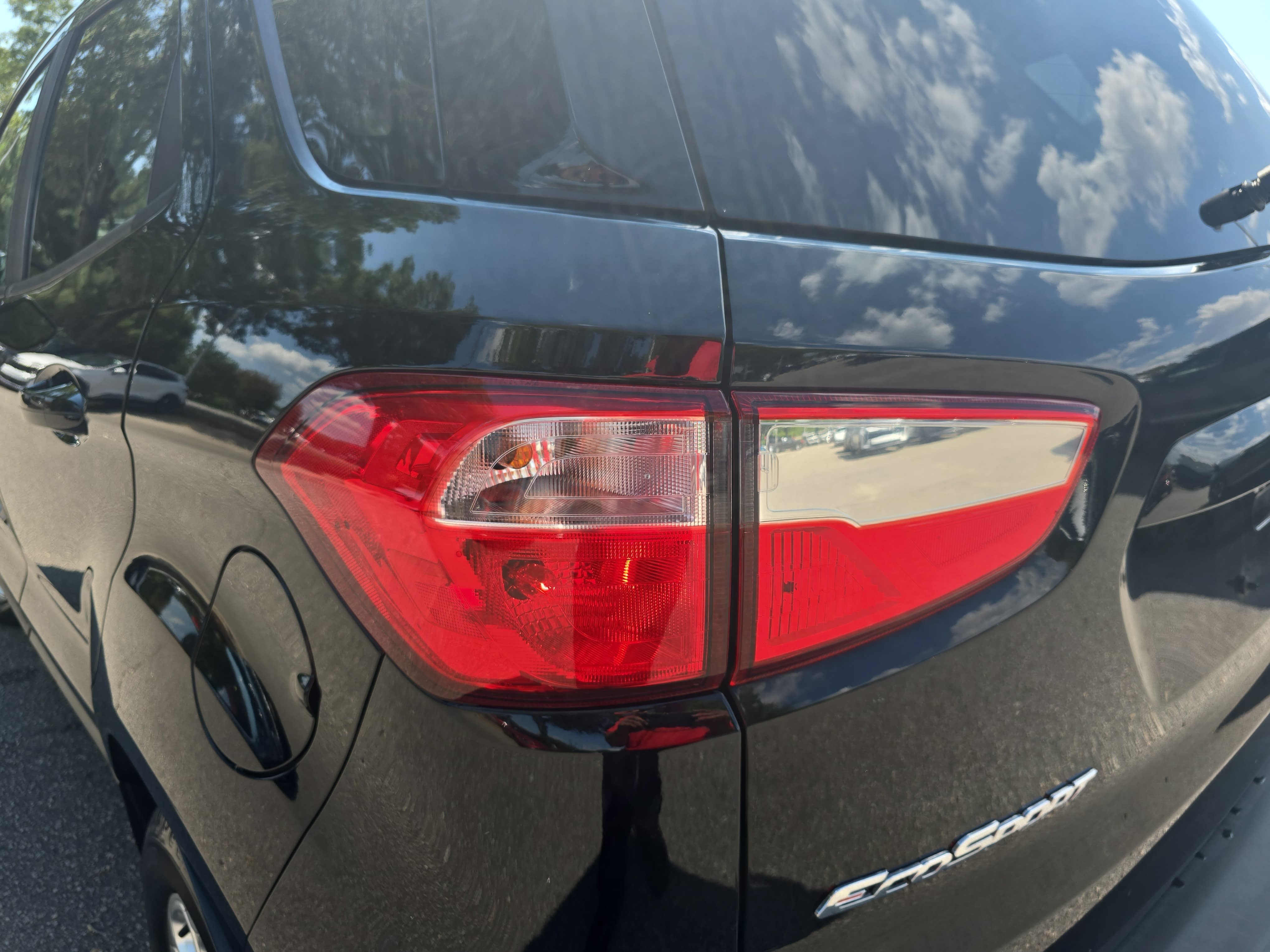 Used 2019 Ford EcoSport SE w/ SE Convenience Package FWD image 34