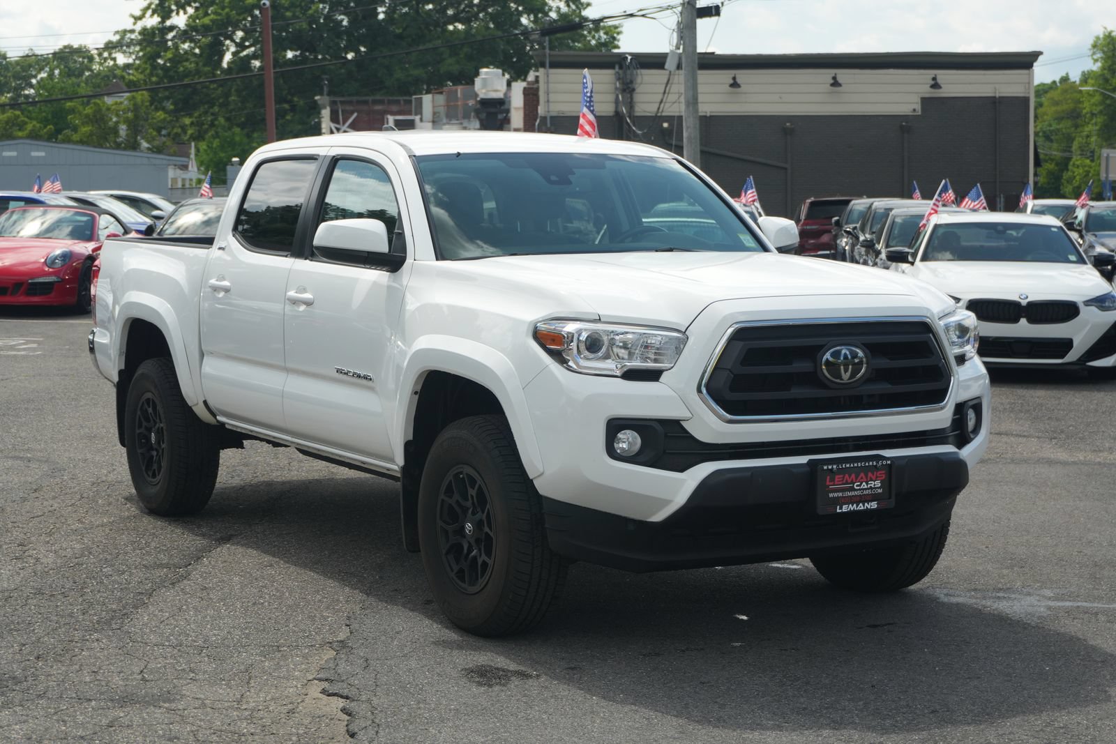 Used 2021 Toyota Tacoma SR5 AWD/4WD video 3