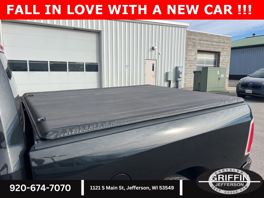 Used 2016 RAM 1500 Limited image 12