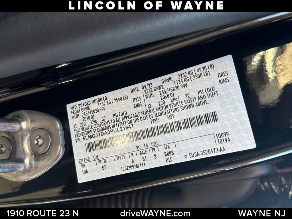 Certified 2023 Lincoln Corsair AWD w/ Equipment Group 101A image 29