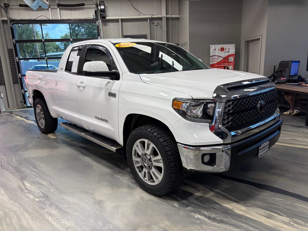 Used 2021 Toyota Tundra SR5 AWD/4WD image 1