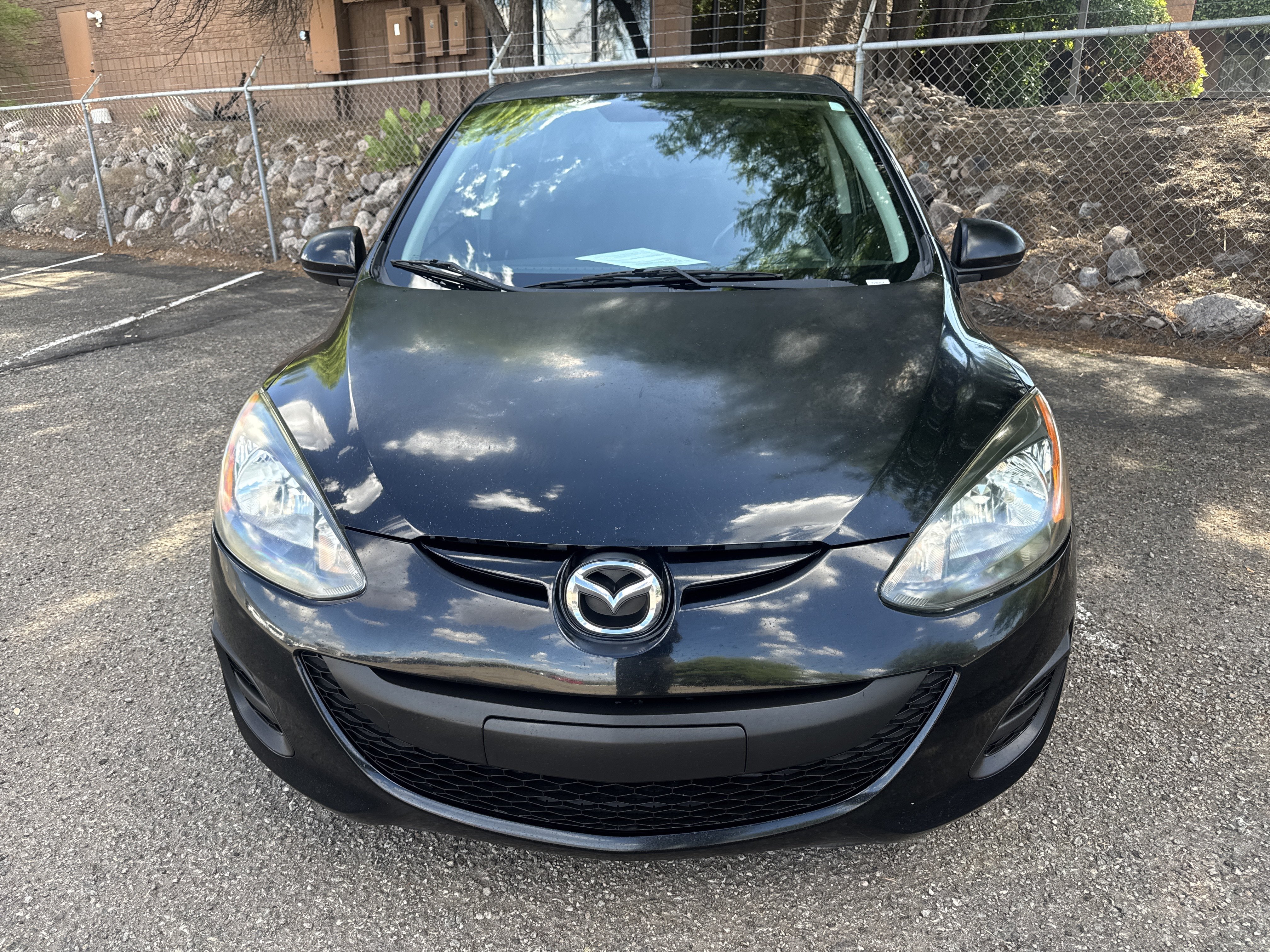 Used 2014 MAZDA MAZDA2 Sport FWD image 2