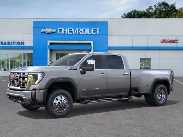 New 2026 GMC Sierra 3500 Denali w/ Denali Reserve Package image 2