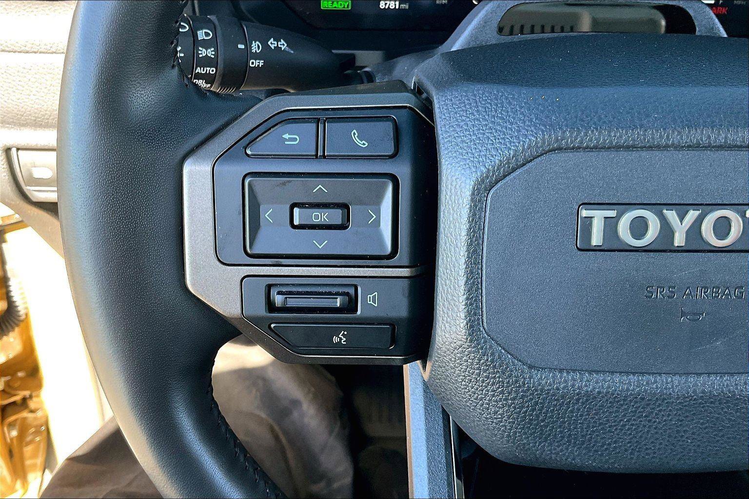 Certified 2024 Toyota Land Cruiser image 17