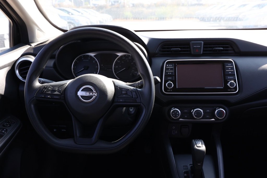 Used 2025 Nissan Versa S image 19