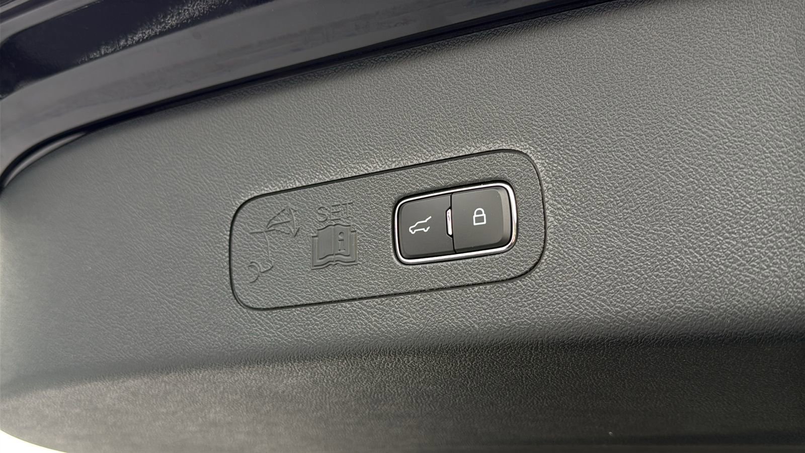 New 2026 Lincoln Aviator Reserve AWD/4WD image 15