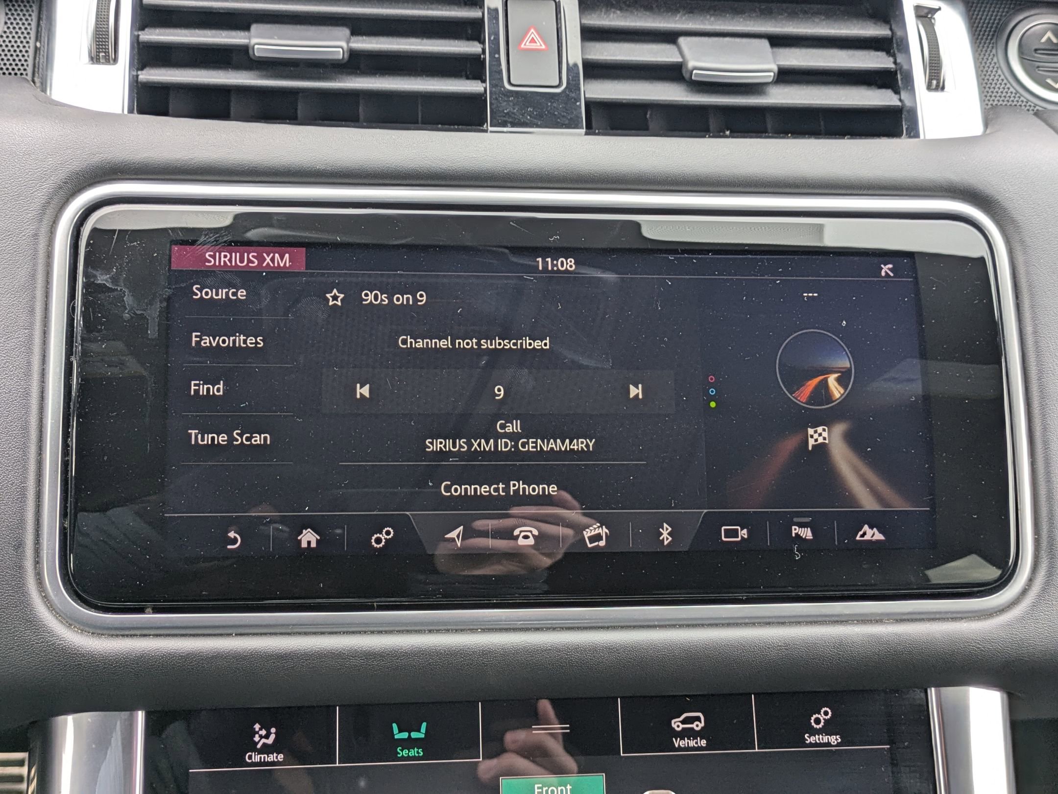 Used 2020 Land Rover Range Rover Sport HSE Dynamic image 12