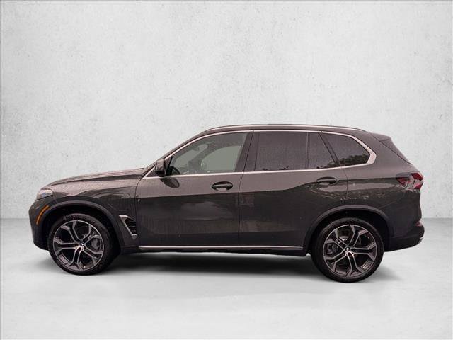 New 2026 BMW X5 xDrive50e w/ Executive Package AWD/4WD image 8