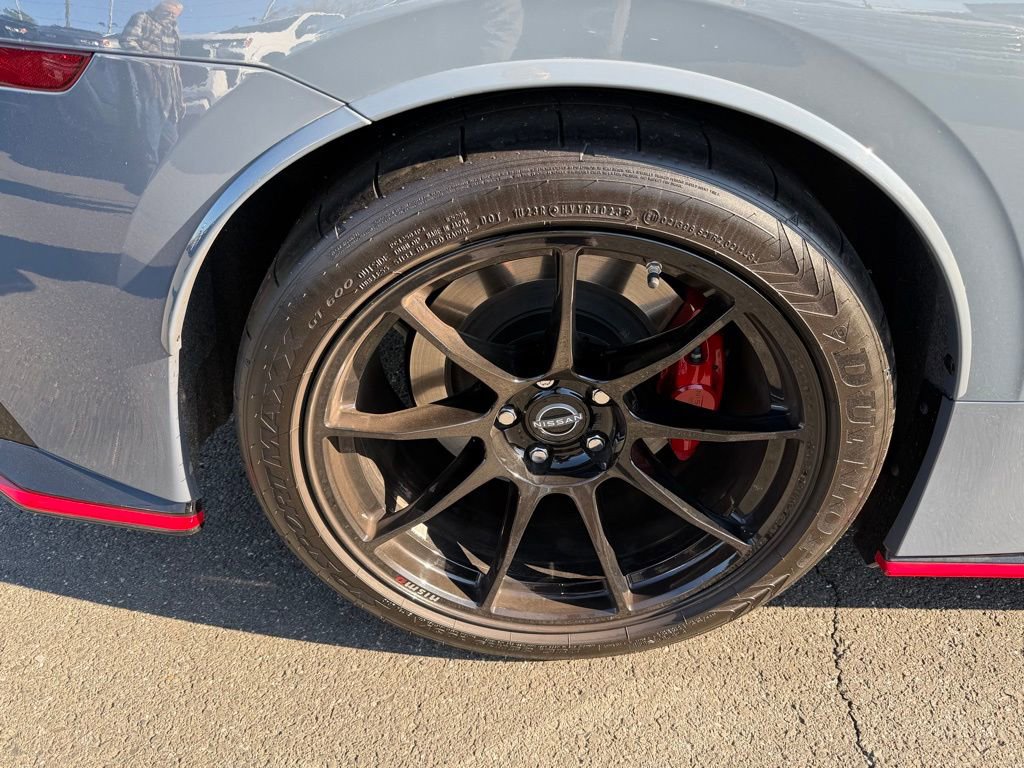 Used 2024 Nissan Z NISMO w/ Floor Mat Package image 9