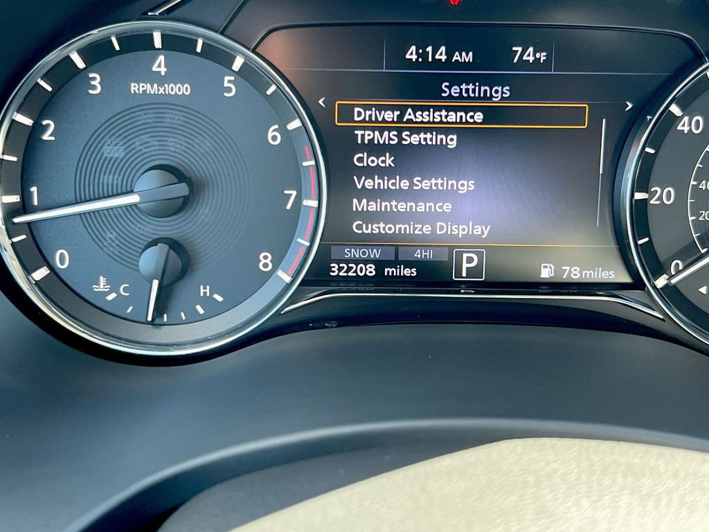 Used 2023 INFINITI QX80 Premium Select w/ Cargo Package AWD/4WD image 12