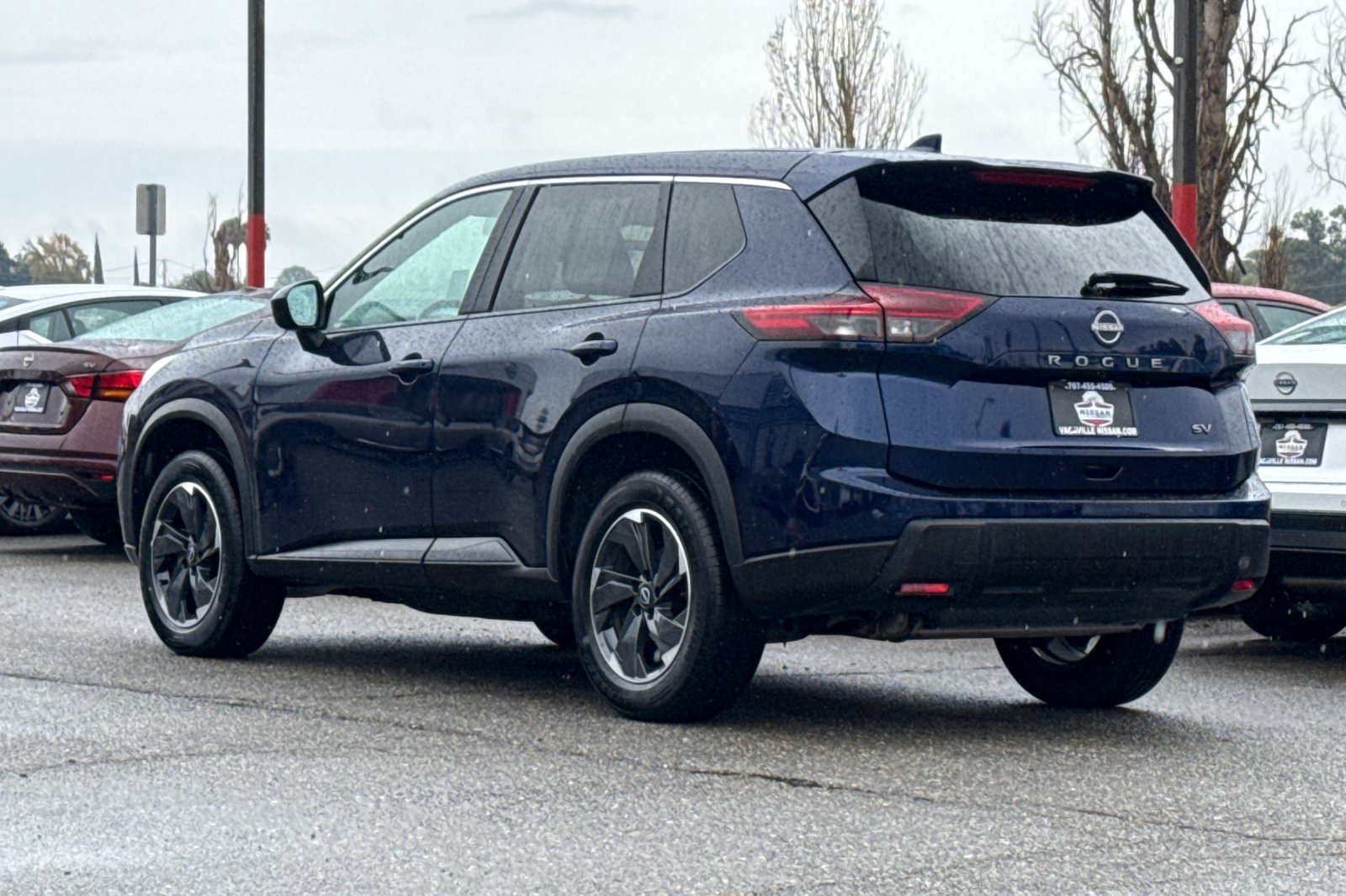 Certified 2024 Nissan Rogue SV FWD image 8