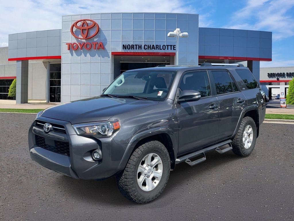 Used 2023 Toyota 4Runner SR5 Premium w/ Moonroof Package RWD image 5