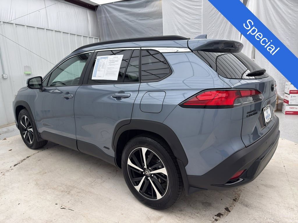 Used 2024 Toyota Corolla Cross XSE w/ Convenience Package image 5