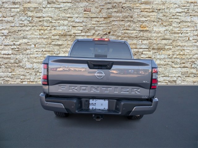 Used 2024 Nissan Frontier SL w/ Technology Package RWD image 6