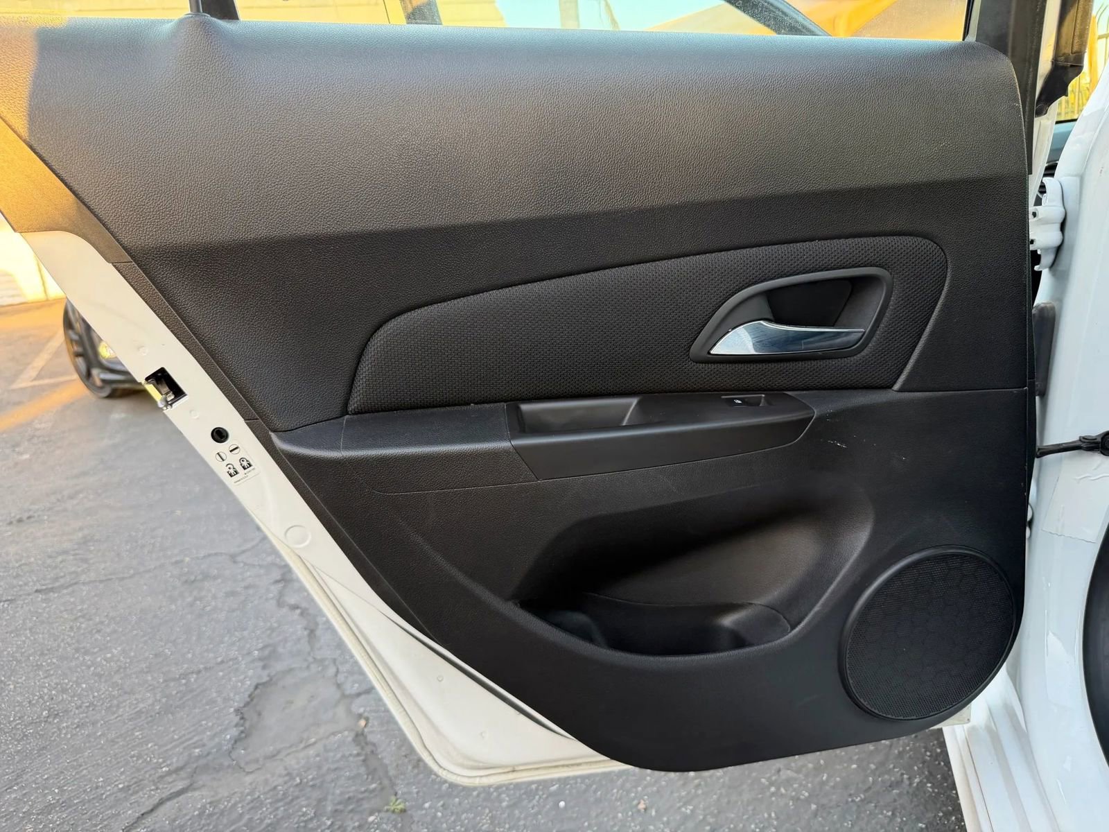 Used 2016 Chevrolet Cruze LT w/ Enhanced Safety Package image 30