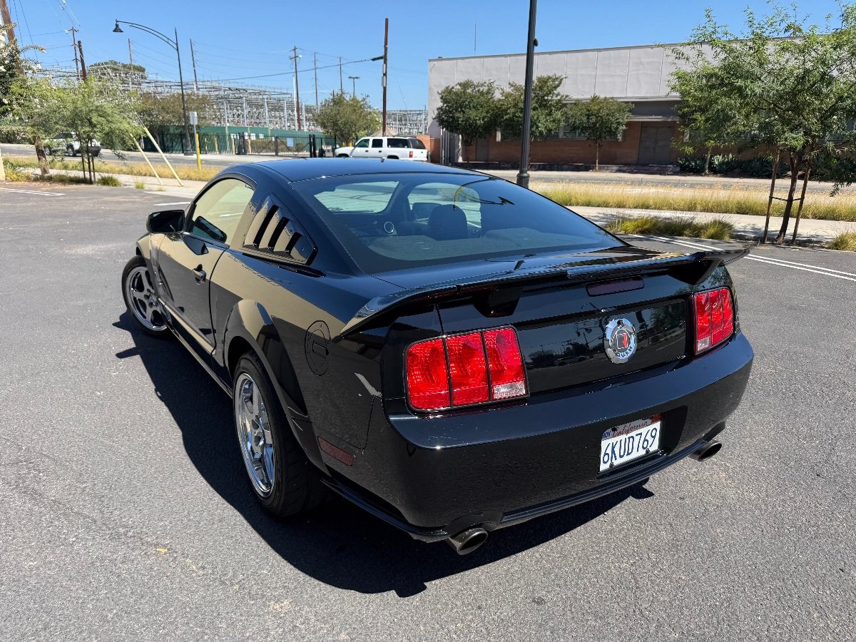 Used 2007 Ford Mustang GT RWD image 8