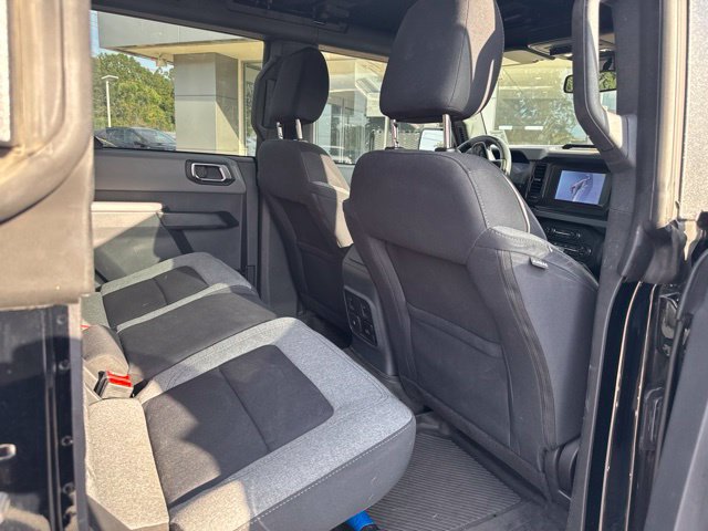 Used 2023 Ford Bronco Big Bend w/ Sasquatch Package AWD/4WD image 19