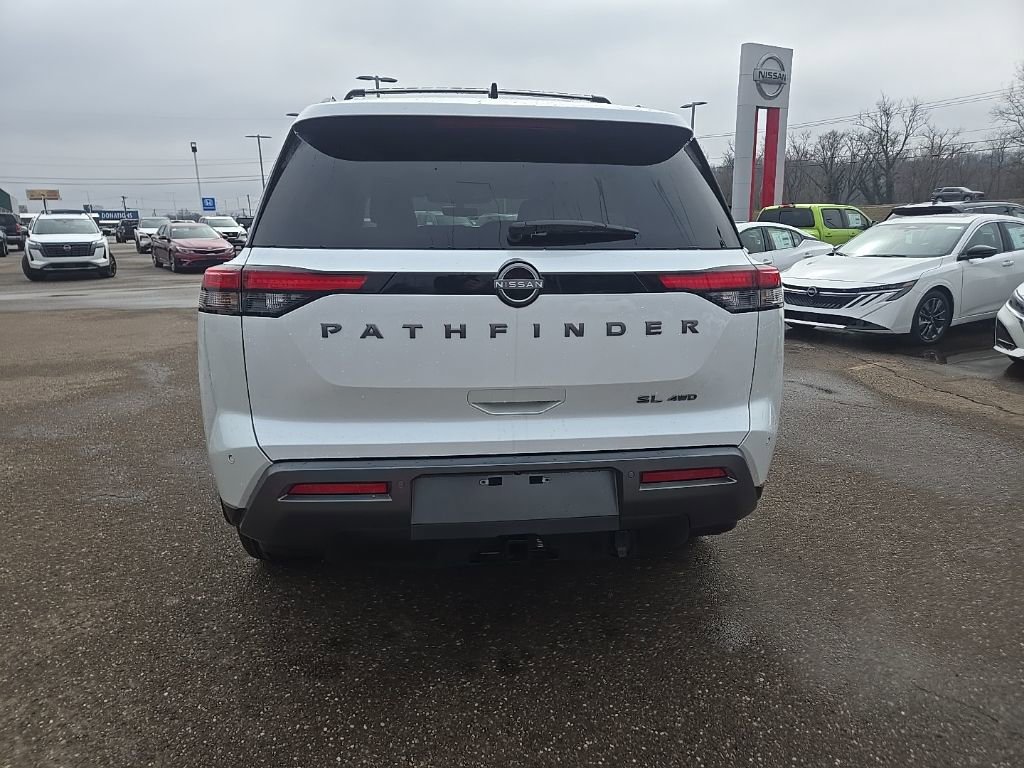 New 2026 Nissan Pathfinder SL image 6
