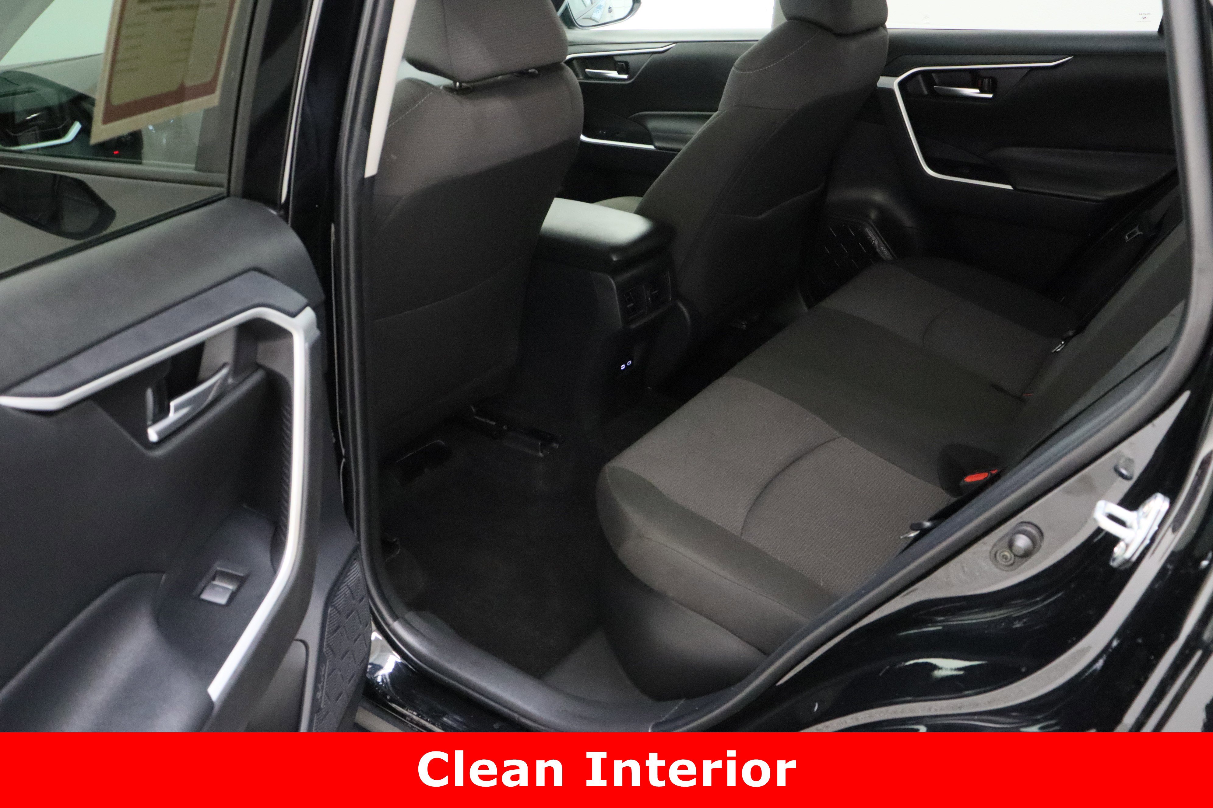 Certified 2025 Toyota RAV4 XLE image 27