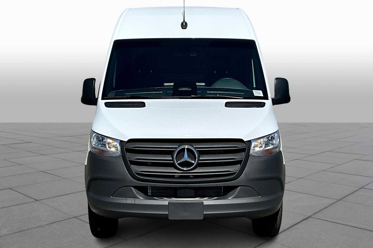 New 2026 Mercedes-Benz Sprinter 2500 image 8