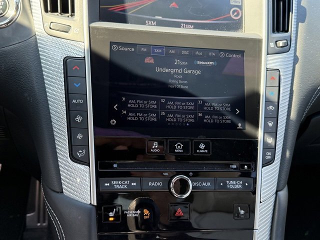 Used 2017 INFINITI Q60 Red Sport 400 image 22