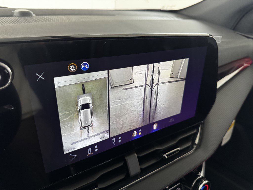 New 2026 Chevrolet Equinox RS w/ Safety and Technology Package image 39