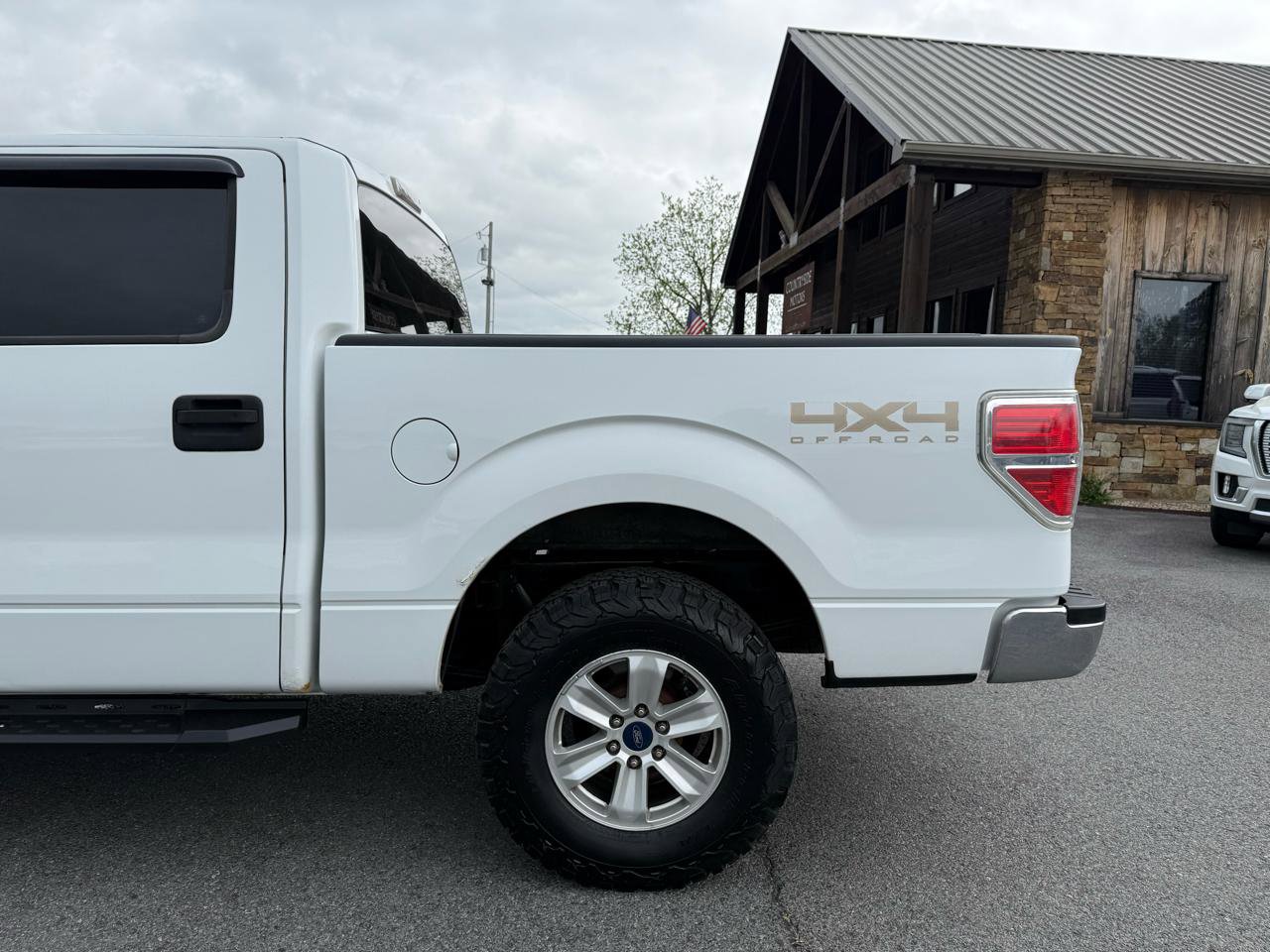 Used 2011 Ford F150 XLT w/ XLT Convenience Pkg image 25