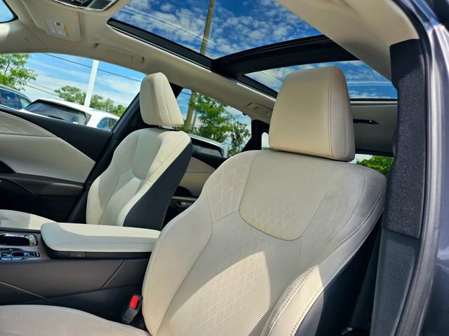 Used 2023 Lexus RX 350 w/ Accessory Package (Z1) AWD/4WD image 20