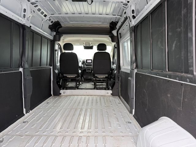 Used 2026 RAM ProMaster 2500 w/ Convenience Group FWD image 12