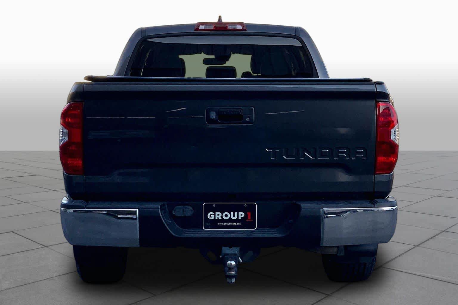 Used 2020 Toyota Tundra SR5 w/ SR5 Leather Package RWD image 5