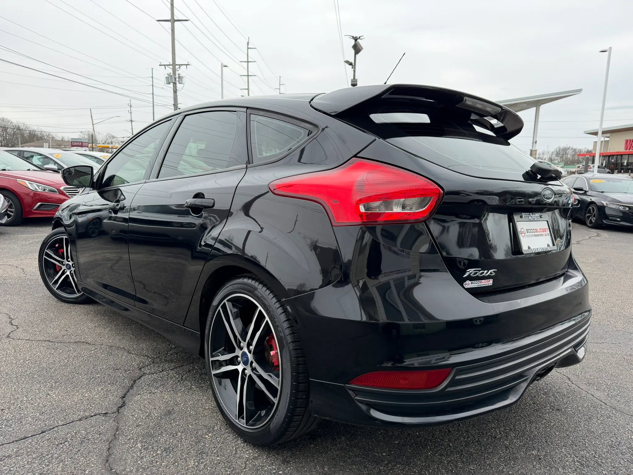 Used 2017 Ford Focus ST image 10