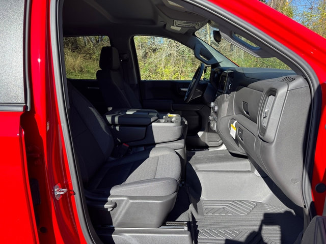 Used 2025 Chevrolet Silverado 1500 Custom Trail Boss w/ Turbomax Blackout Package image 17