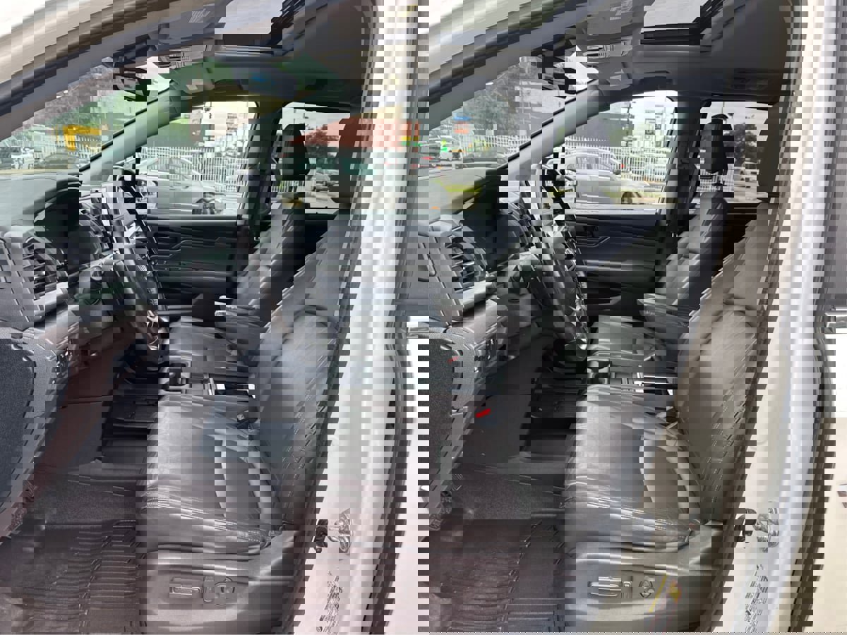 Used 2018 Honda Odyssey EX-L image 10