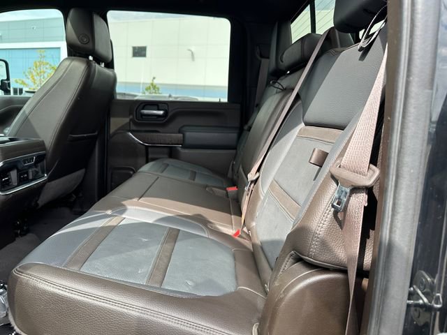 Used 2023 GMC Sierra 3500 Denali w/ Denali Ultimate Package image 9