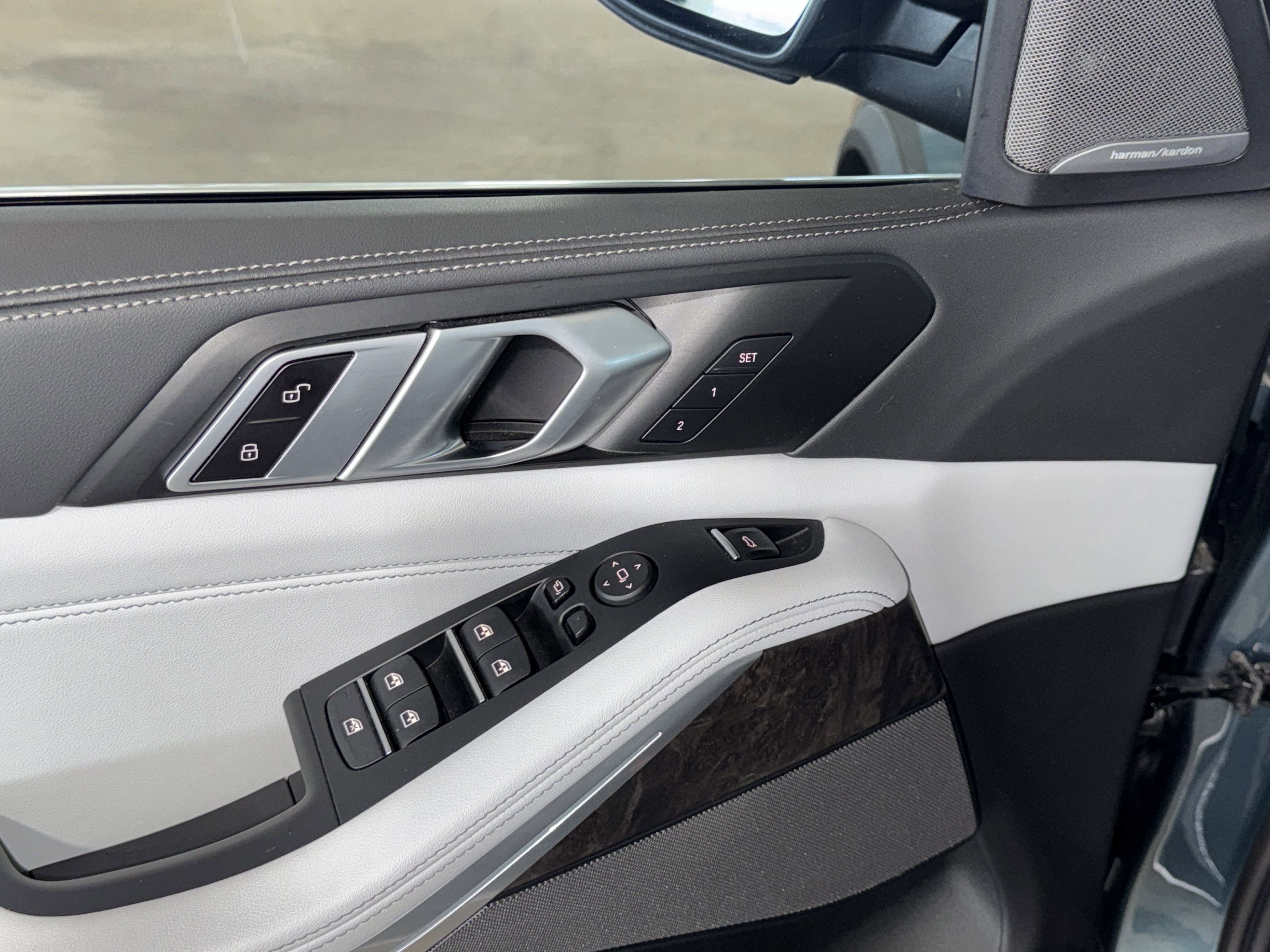 Certified 2024 BMW X5 sDrive40i w/ Premium Package image 18