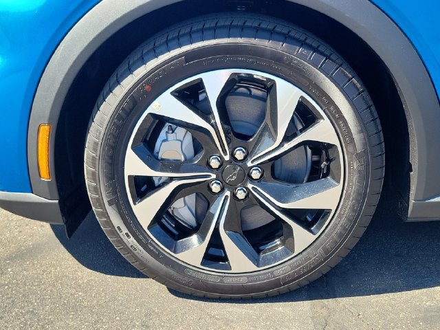 New 2026 Ford Mustang Mach-E Select RWD image 23